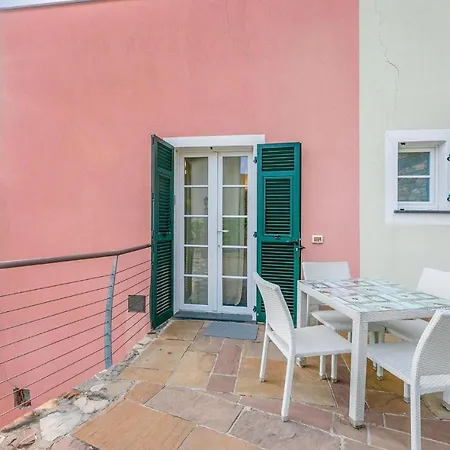 Beautiful Apartment In Magliolo With Outdoor Swimming Pool, Sauna And 1 Bedrooms Magliolo