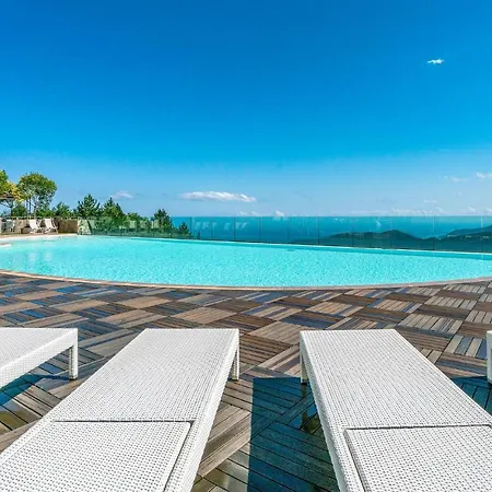 Beautiful Apartment In Magliolo With Outdoor Swimming Pool, Sauna And 1 Bedrooms Apartamento Magliolo